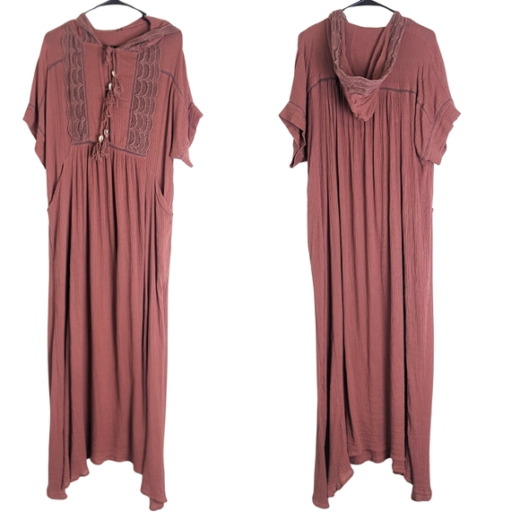 Hooded Boho Maxi Embroidered/Crochet Dress Women's Size Medium - Picture 1 of 12